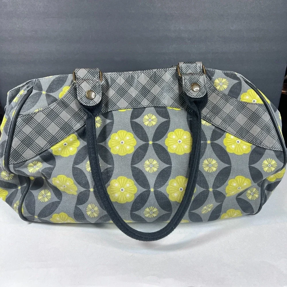 Petunia Pickle Bottom Wistful Weekender Diaper Bag Yellow Gray Floral Large Tote